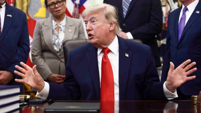 Trumpovy sliby v troskách. G7 opět slibuje, ale svět čeká na činy